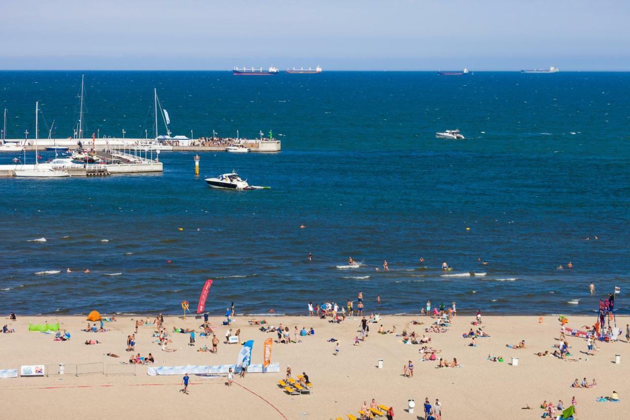 Apartament Beautiful Seaside View - 4 Oceans Premium